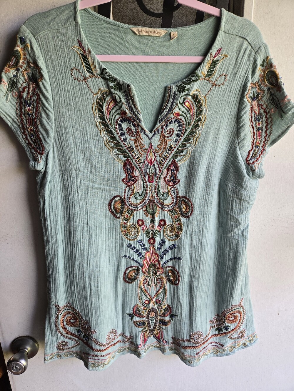 Soft Surroundings Embroidered Mint Green Women’s Short-Sleeve Top EUC